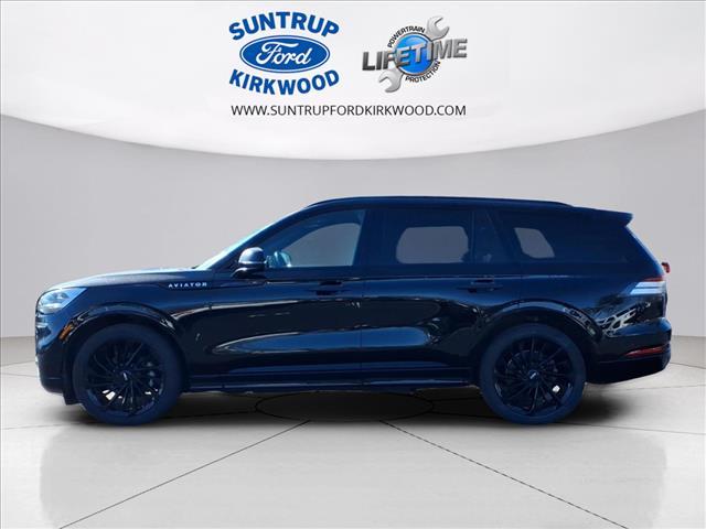 used 2023 Lincoln Aviator car, priced at $39,897