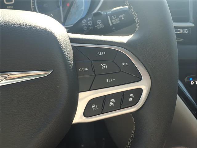 used 2024 Chrysler Pacifica car, priced at $25,437