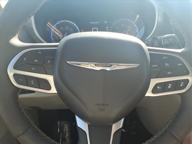 used 2024 Chrysler Pacifica car, priced at $25,437