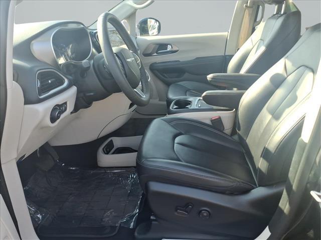 used 2024 Chrysler Pacifica car, priced at $25,437