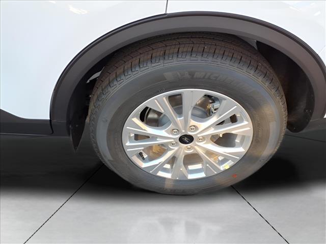 new 2026 Ford Escape car, priced at $27,063