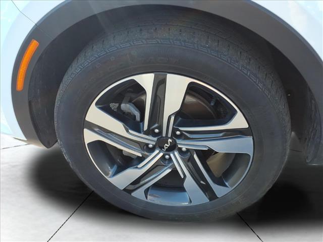 used 2023 Kia Sorento Hybrid car, priced at $24,926