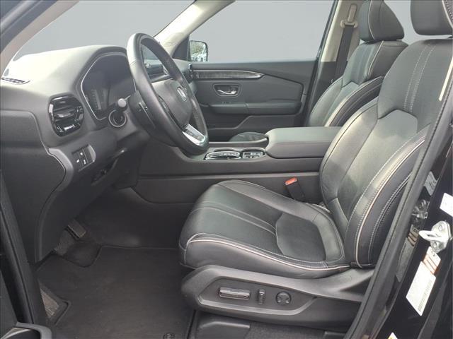 used 2023 Honda Pilot car, priced at $34,777