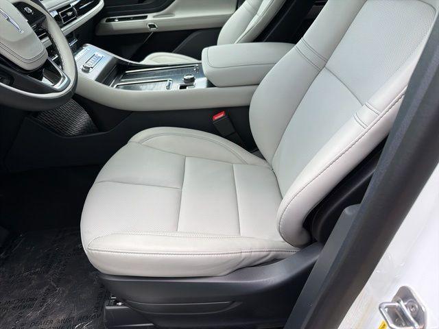 new 2026 Lincoln Aviator car, priced at $58,881