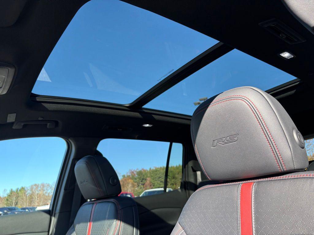 new 2026 Chevrolet Traverse car, priced at $57,000