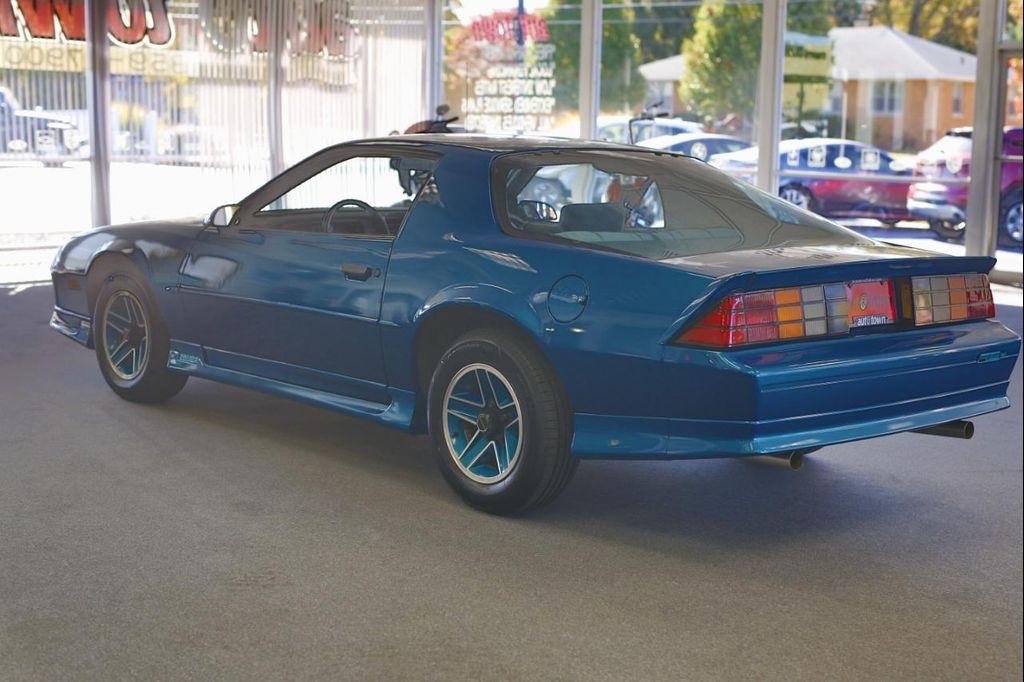 used 1991 Chevrolet Camaro car, priced at $26,900