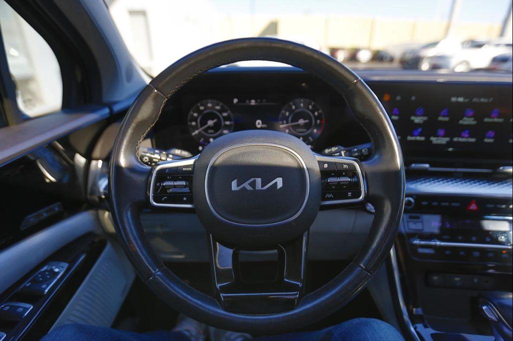 used 2022 Kia Carnival car, priced at $29,250