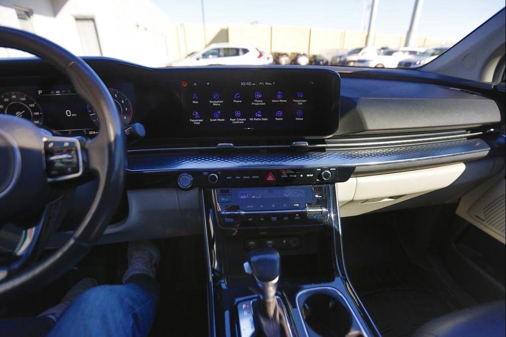 used 2022 Kia Carnival car, priced at $29,250