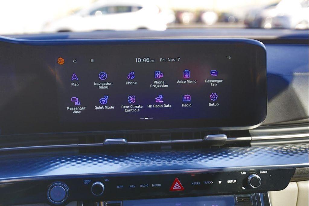 used 2022 Kia Carnival car, priced at $29,250