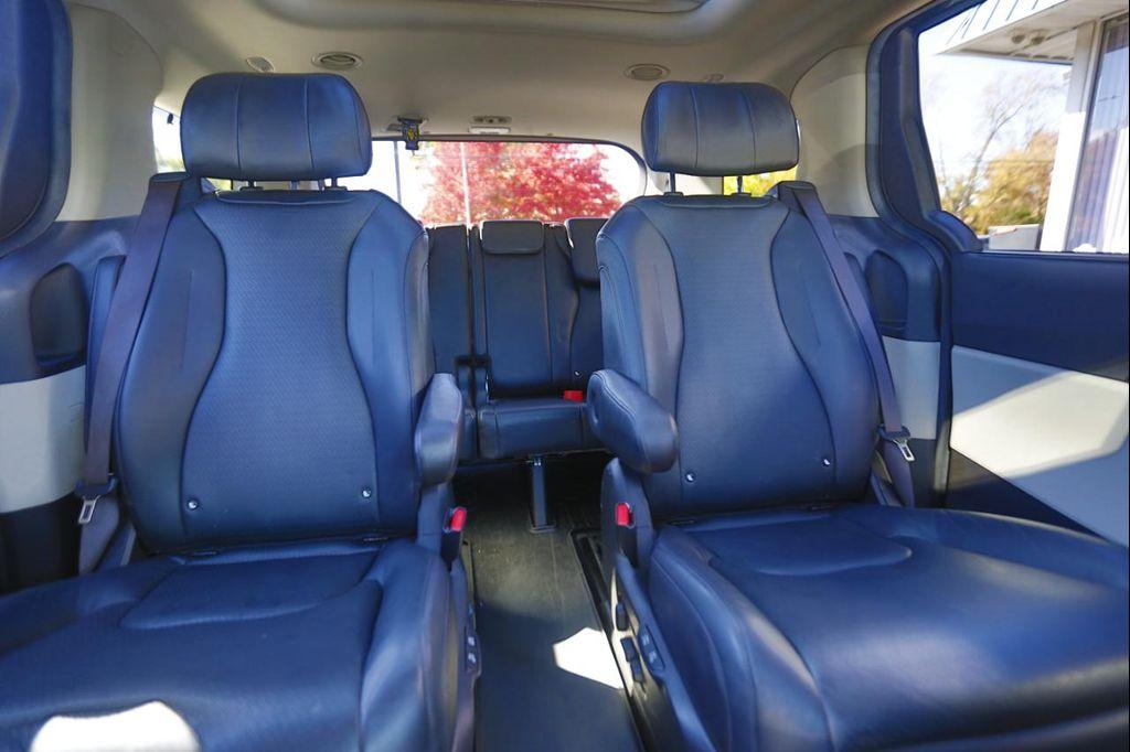 used 2022 Kia Carnival car, priced at $29,250