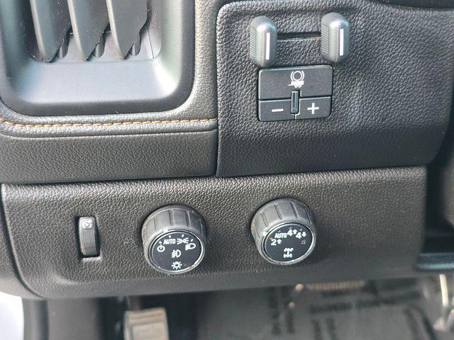 used 2022 GMC Canyon car, priced at $32,900