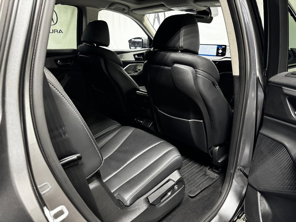 used 2023 Acura MDX car, priced at $38,791