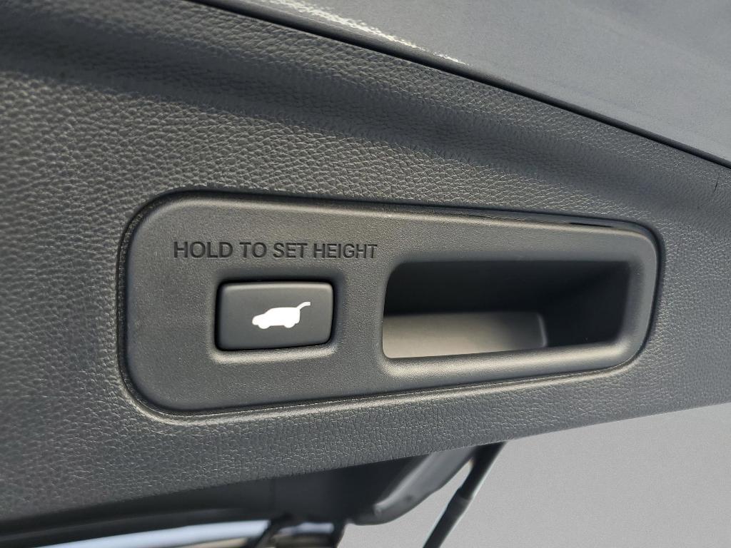 new 2026 Acura MDX car, priced at $68,850