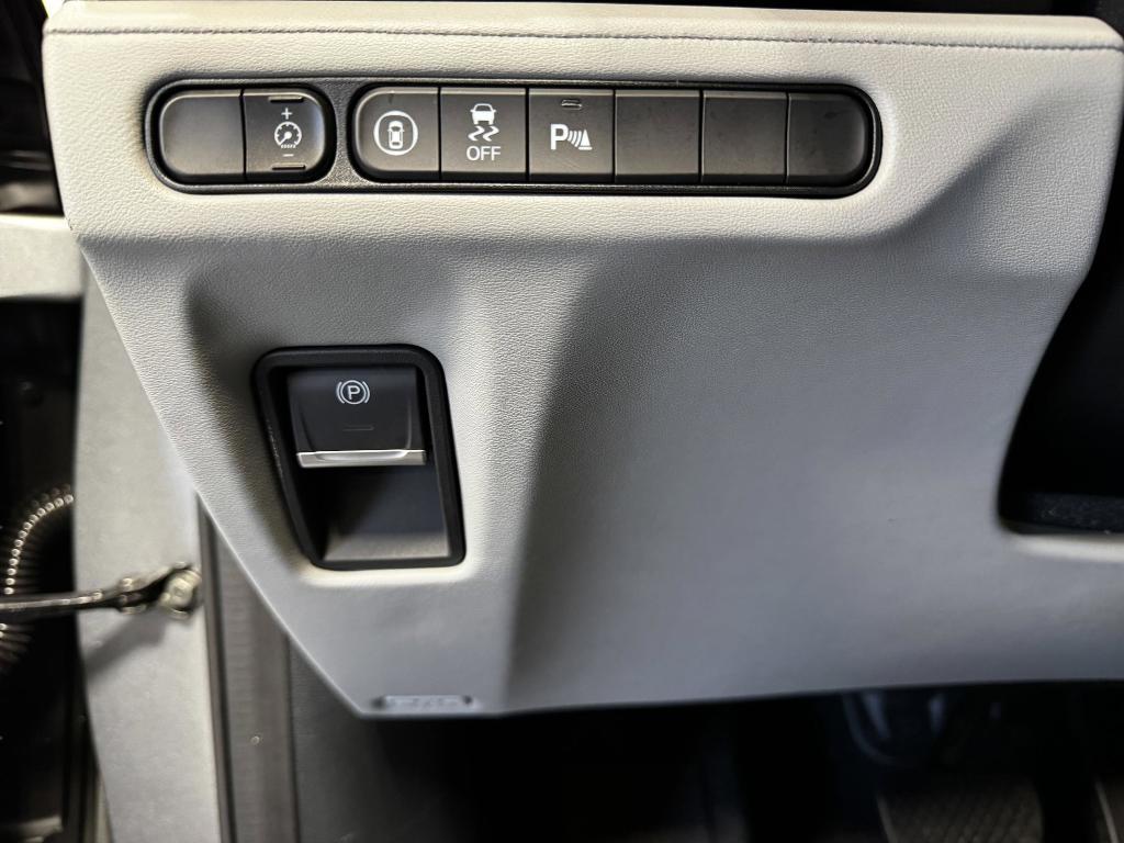 used 2023 Acura MDX car, priced at $38,391