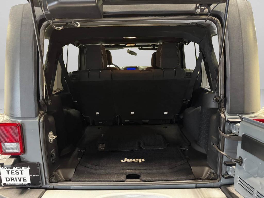 used 2015 Jeep Wrangler Unlimited car, priced at $17,791