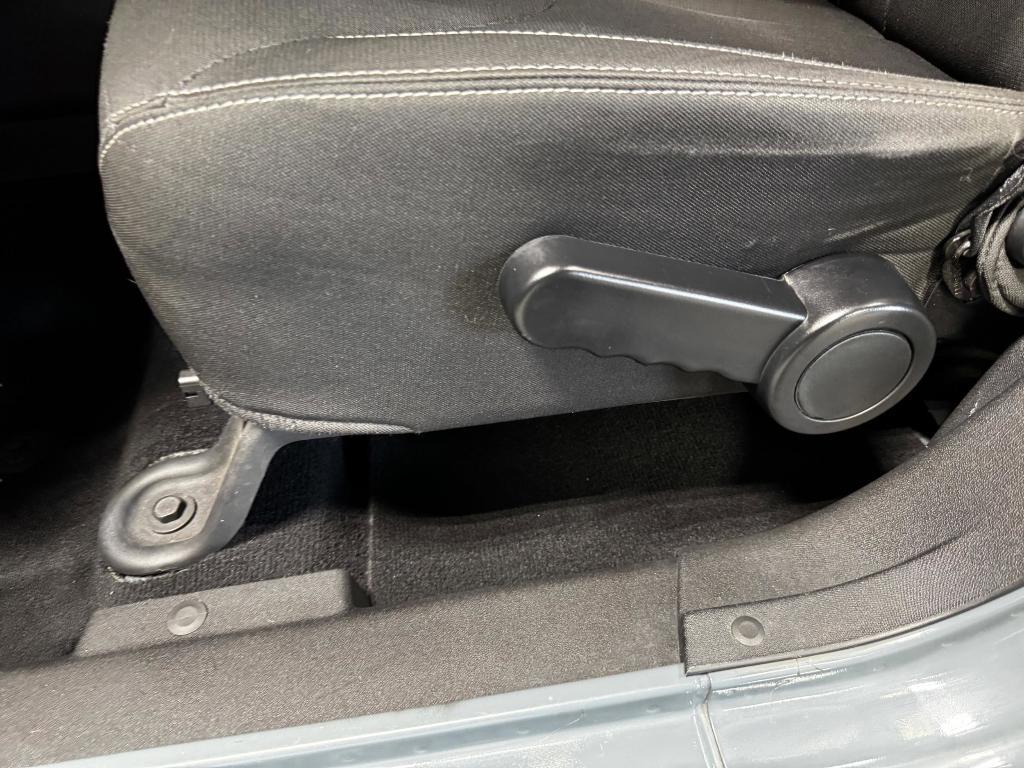 used 2015 Jeep Wrangler Unlimited car, priced at $17,791