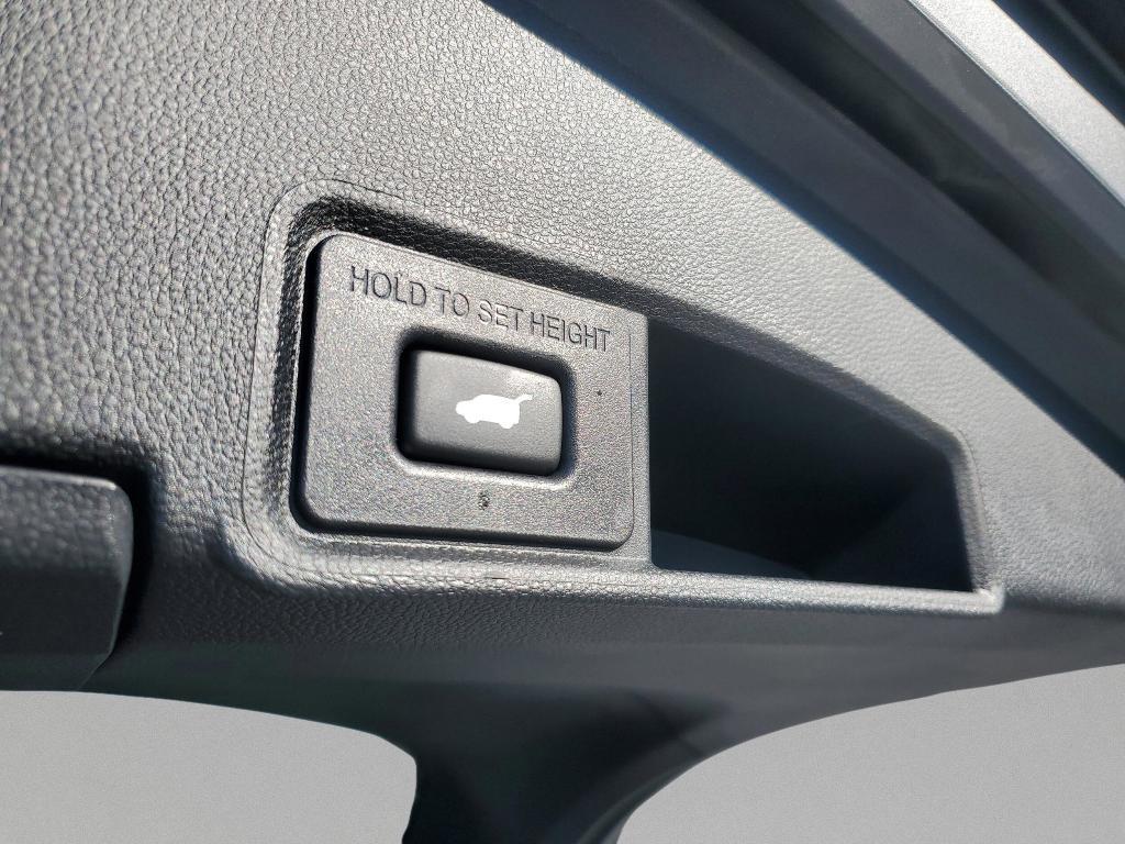 new 2026 Acura RDX car, priced at $56,800