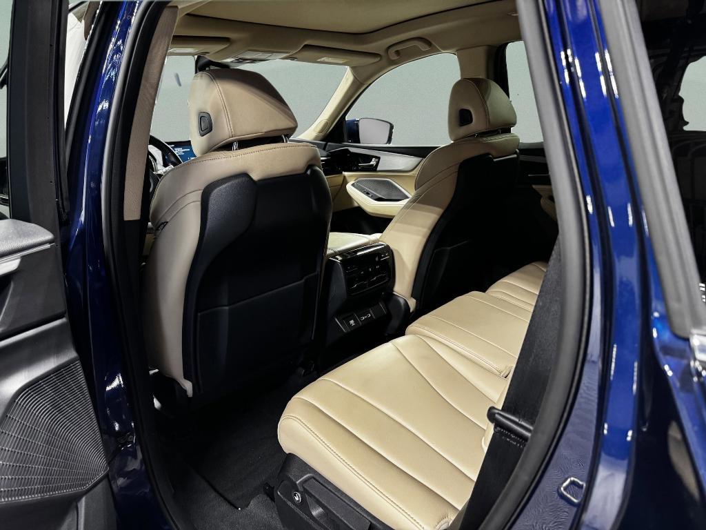 used 2023 Acura MDX car, priced at $38,991