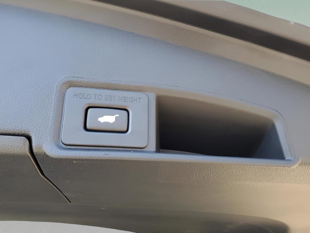 new 2026 Acura RDX car, priced at $54,300