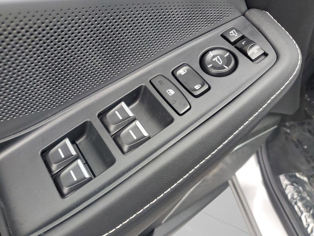 new 2026 Acura MDX car, priced at $61,350