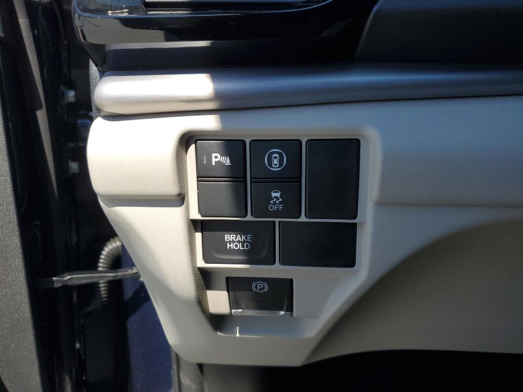 new 2026 Acura RDX car, priced at $49,150