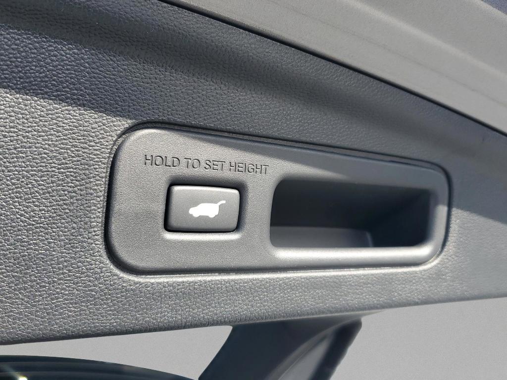 new 2026 Acura MDX car, priced at $64,350