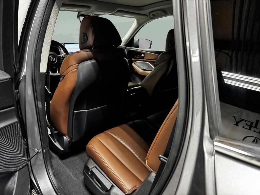 used 2023 Acura MDX car, priced at $37,991