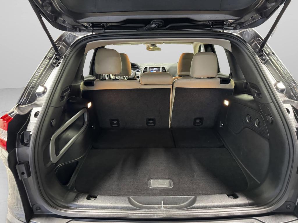used 2017 Jeep Cherokee car, priced at $12,991