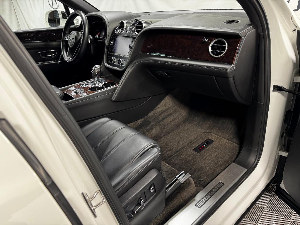 used 2018 Bentley Bentayga car, priced at $56,782