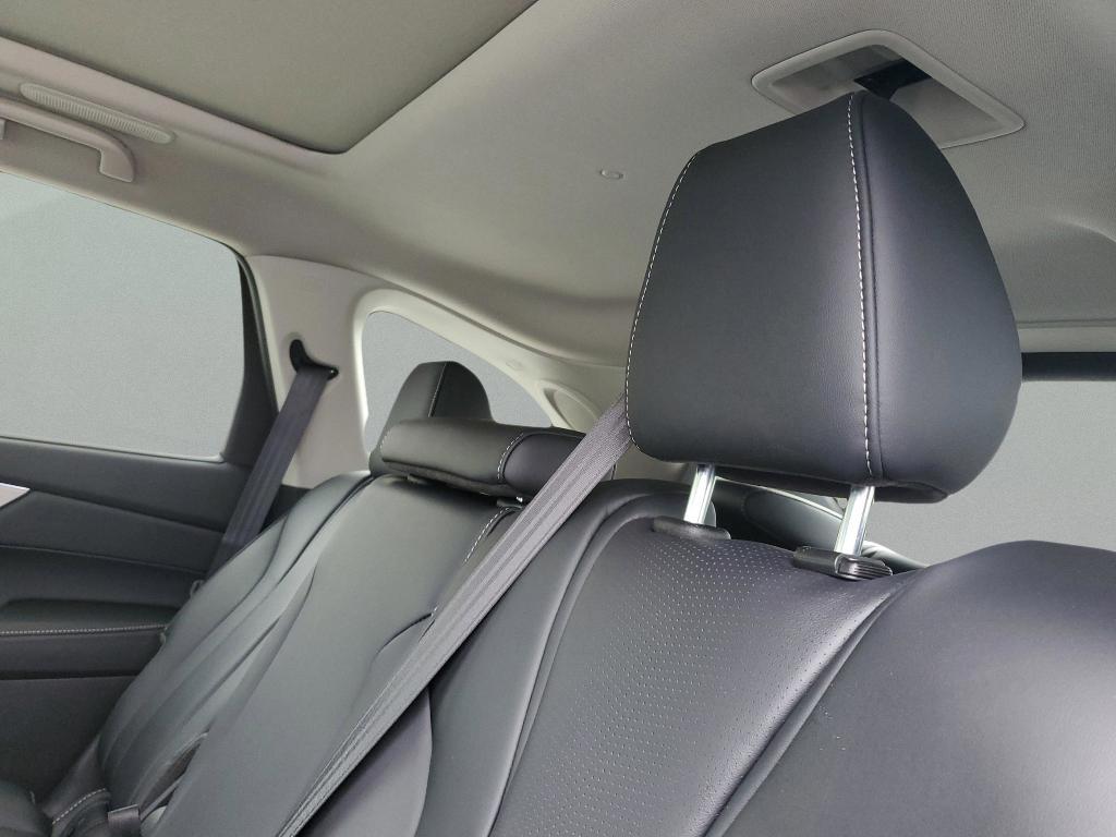 new 2026 Acura MDX car, priced at $61,350