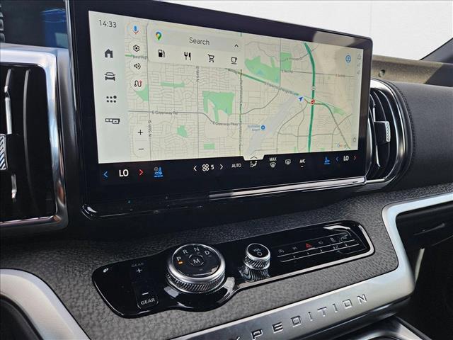 new 2025 Ford Expedition car, priced at $78,940