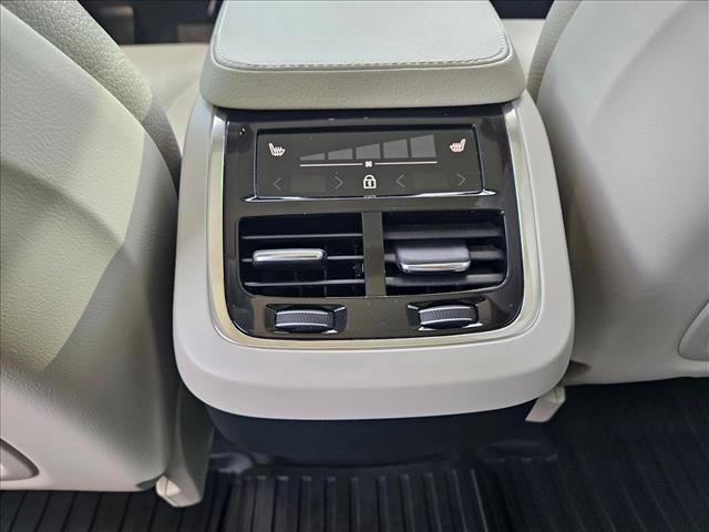 used 2022 Volvo XC90 car, priced at $26,515