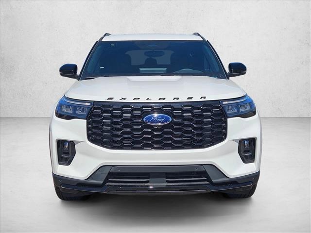 used 2025 Ford Explorer car, priced at $39,301