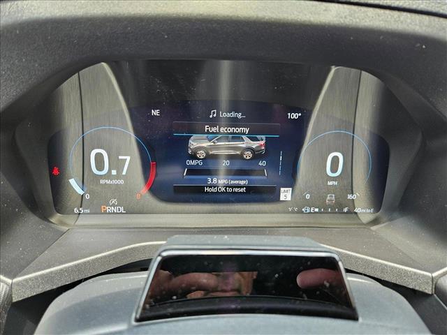 new 2025 Ford Explorer car, priced at $40,418