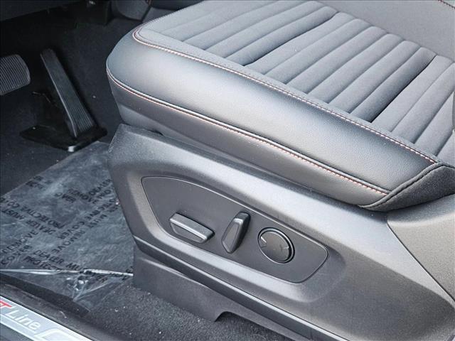 new 2025 Ford Explorer car, priced at $39,418