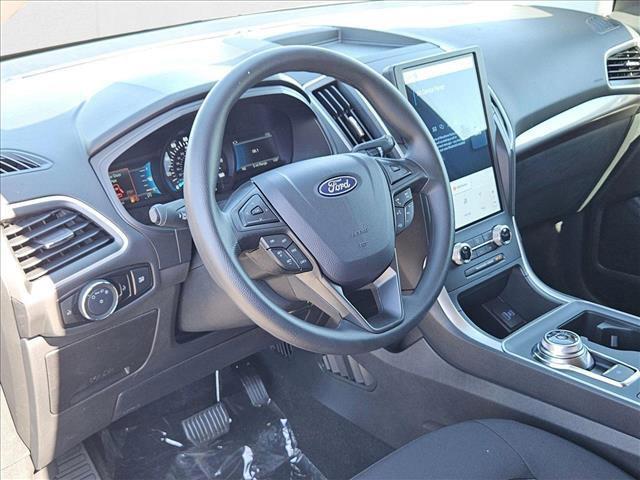 new 2024 Ford Edge car, priced at $32,402