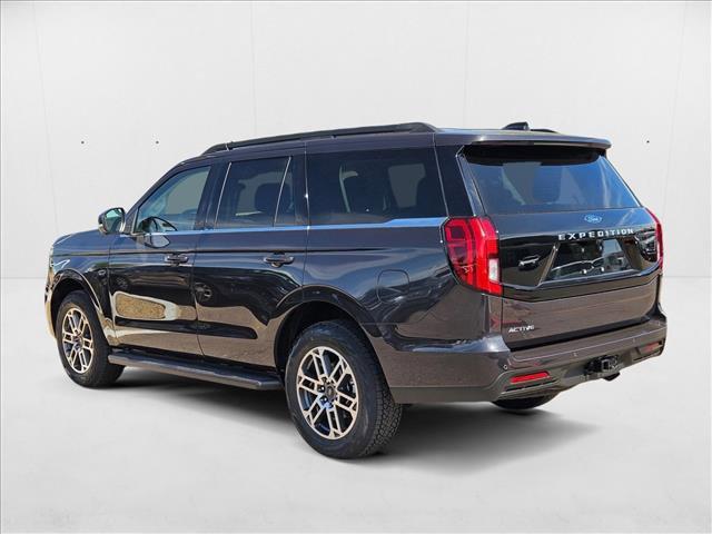 new 2025 Ford Expedition car, priced at $70,920