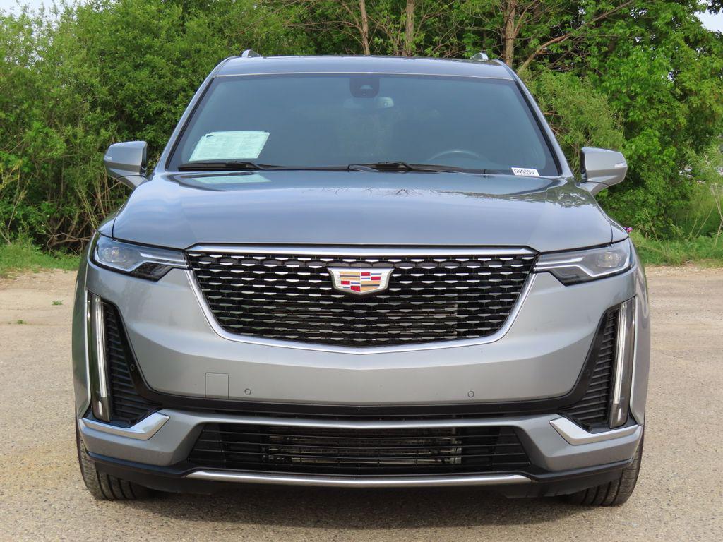 used 2024 Cadillac XT6 car, priced at $43,385