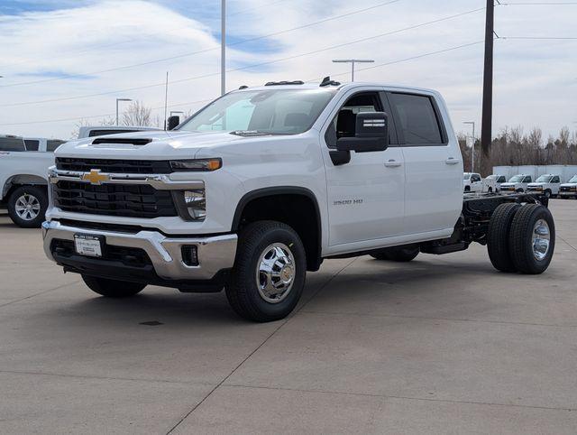 new 2026 Chevrolet Silverado 3500 car, priced at $71,223