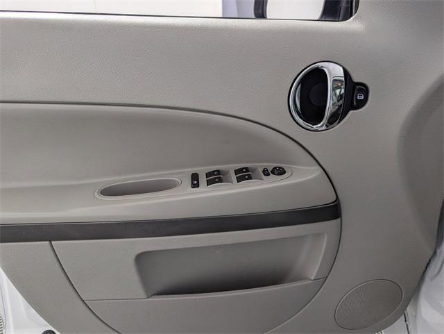 used 2009 Chevrolet HHR car, priced at $5,849