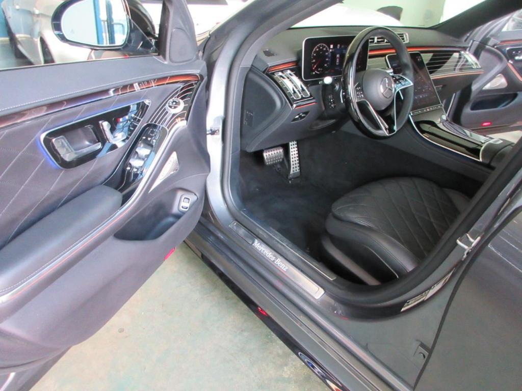 used 2021 Mercedes-Benz S-Class car, priced at $59,995