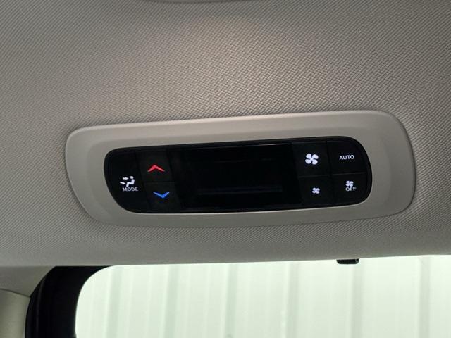 used 2017 Chrysler Pacifica car, priced at $12,999