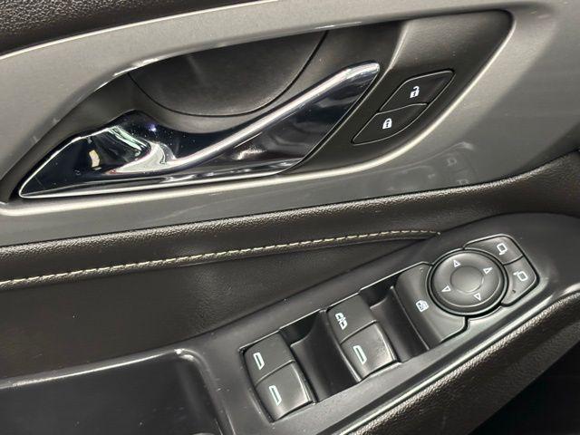 used 2022 Chevrolet Traverse car, priced at $24,999