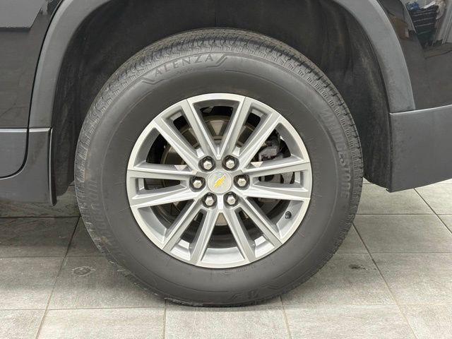 used 2022 Chevrolet Traverse car, priced at $23,999