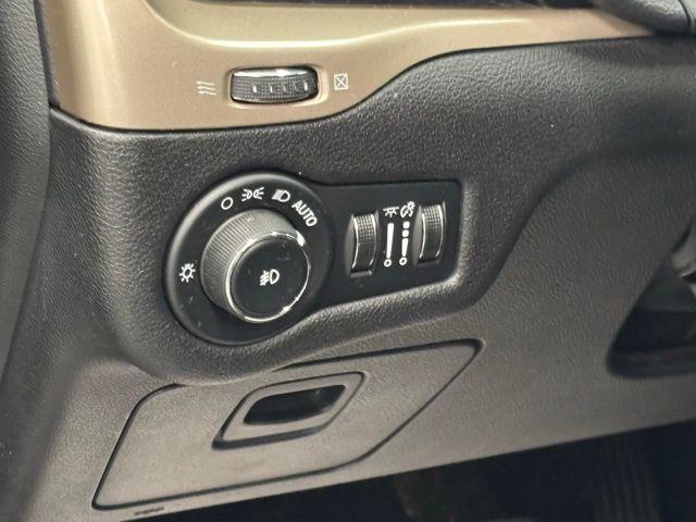 used 2016 Jeep Cherokee car, priced at $9,999