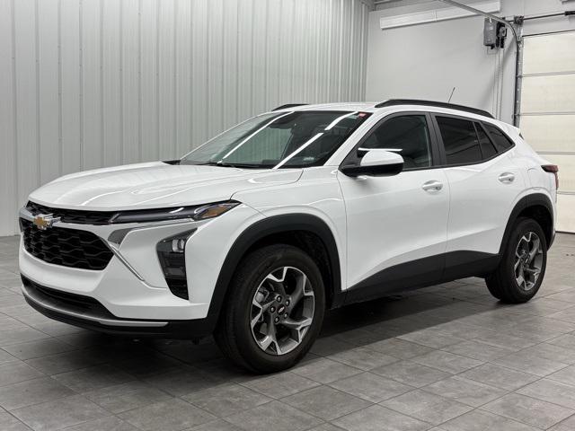 used 2025 Chevrolet Trax car, priced at $20,995