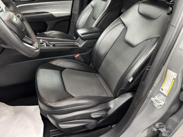 used 2024 Jeep Compass car, priced at $20,399