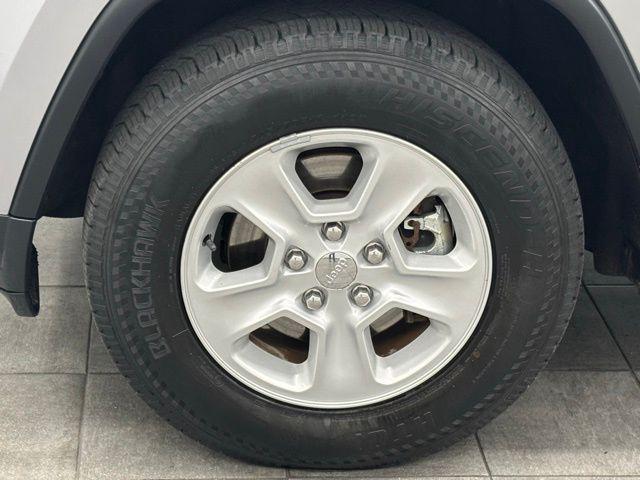 used 2014 Jeep Grand Cherokee car, priced at $9,999