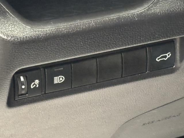 used 2020 Toyota RAV4 car, priced at $27,795