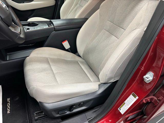 used 2025 Nissan Rogue car, priced at $22,200